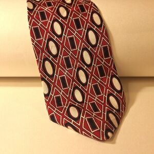 Geometric Patterned Red Tie